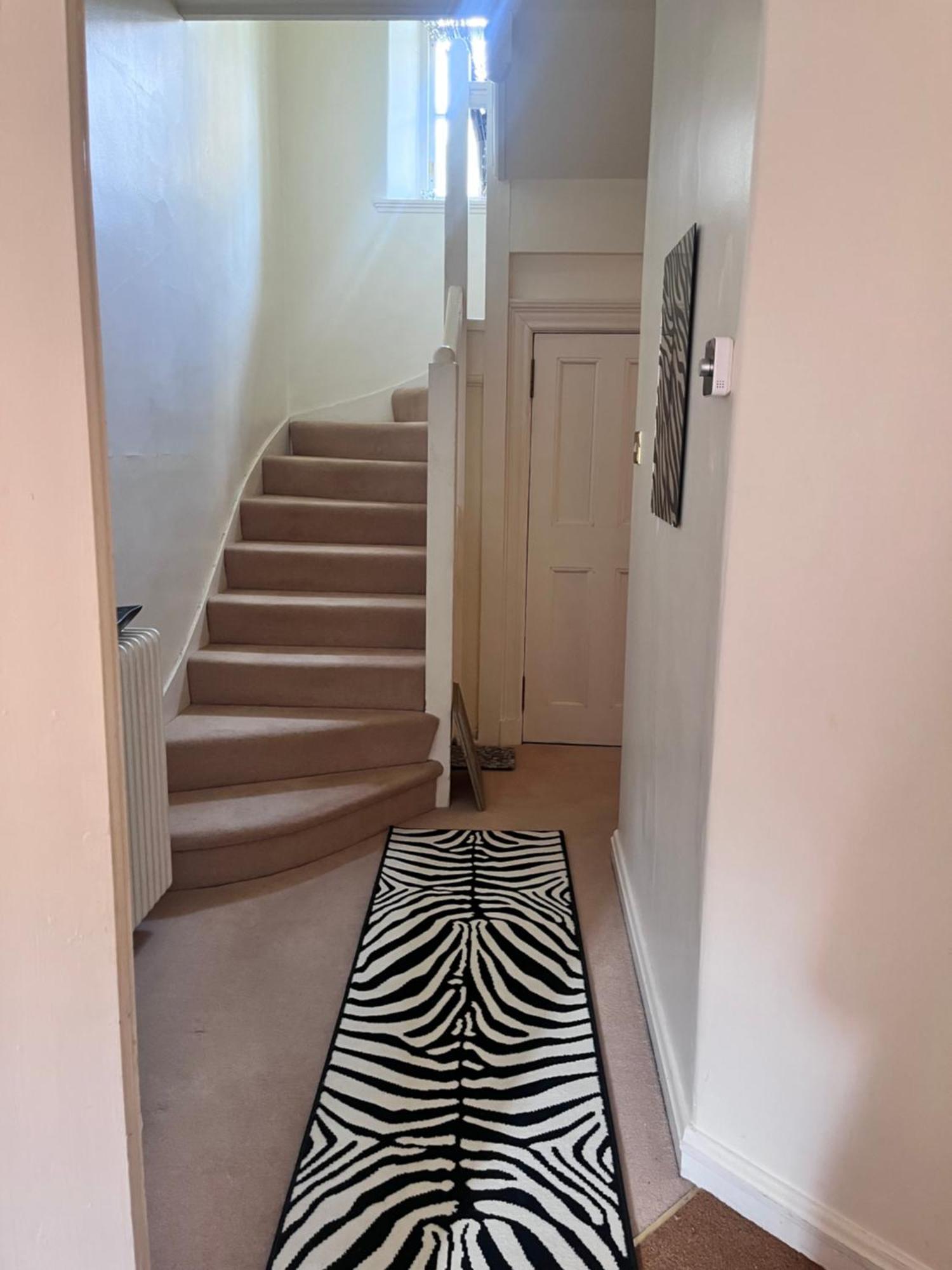 Private Room In Charming Detached House In Newington Edimburgo Exterior foto